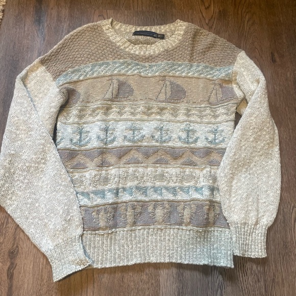 Y2K Cozy Beige and Blue Patterned Sweater - Picture 3 of 8